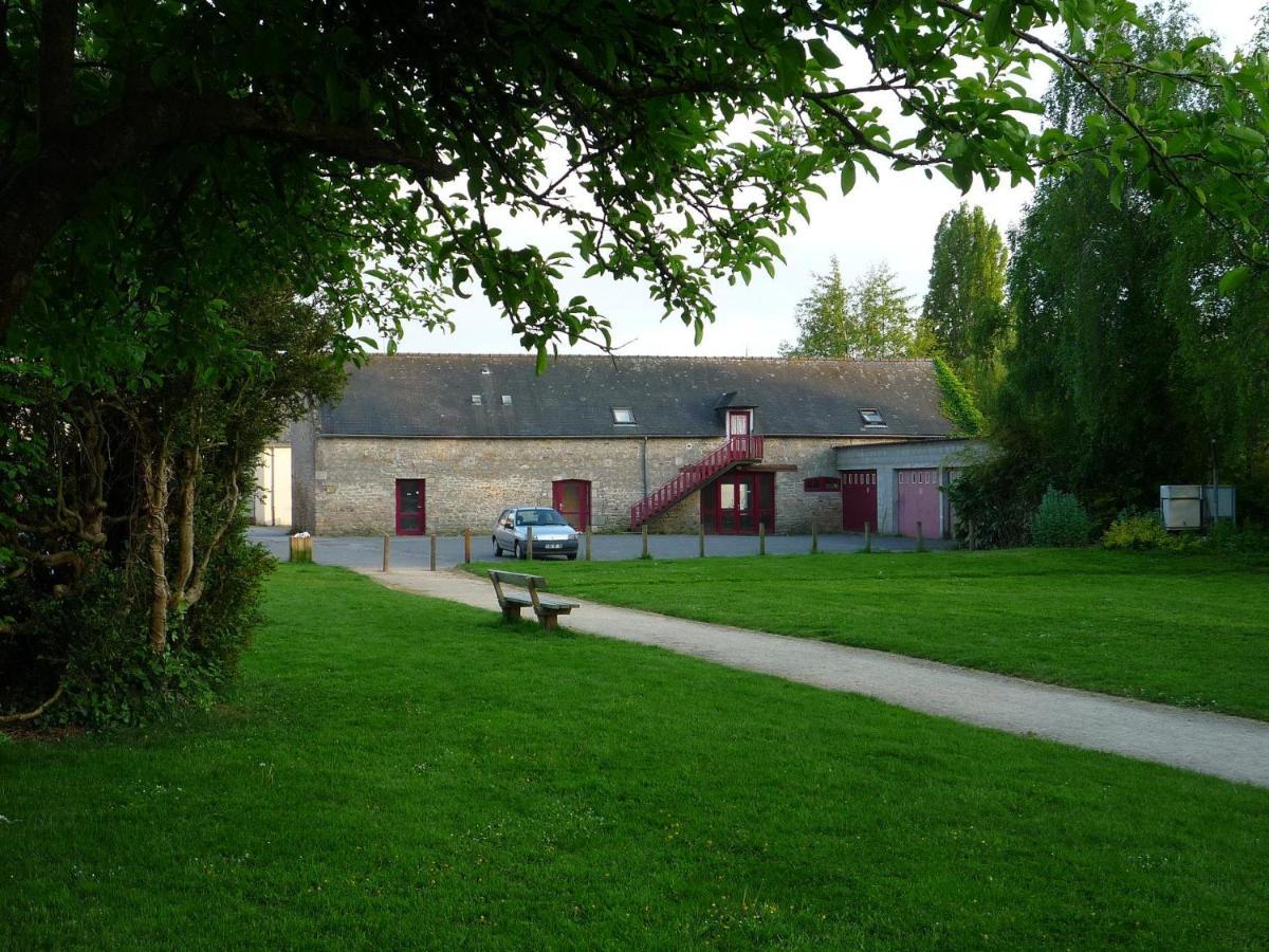 Auberge De Jeunesse Hi Pontivy Dış mekan fotoğraf