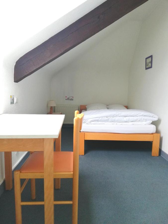 Auberge De Jeunesse Hi Pontivy Dış mekan fotoğraf
