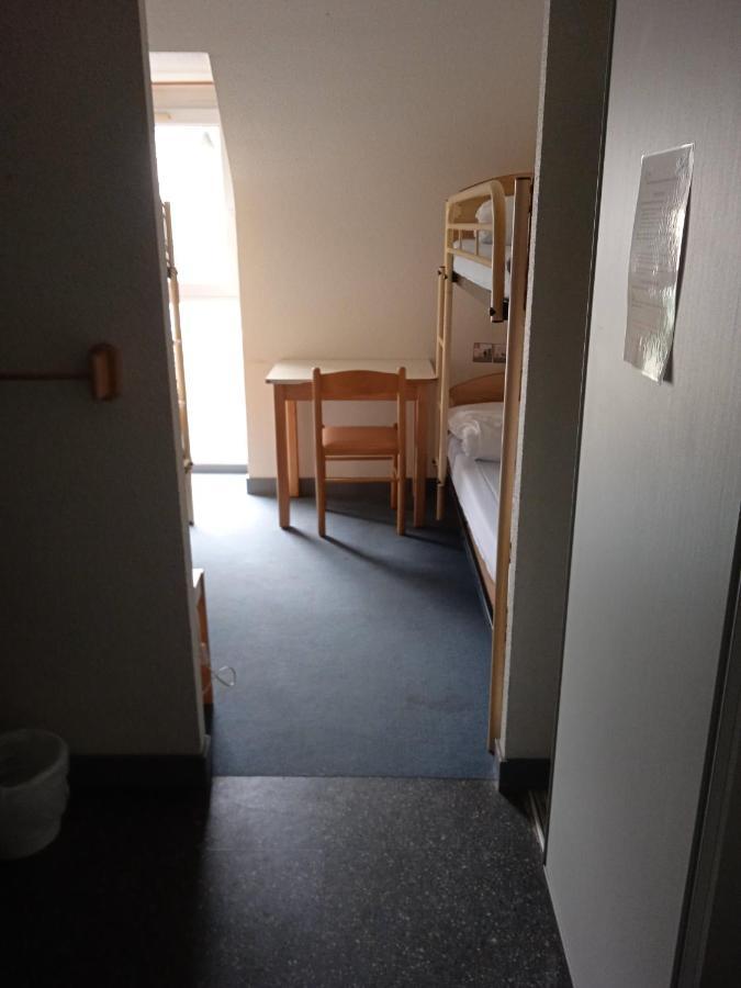 Auberge De Jeunesse Hi Pontivy Dış mekan fotoğraf
